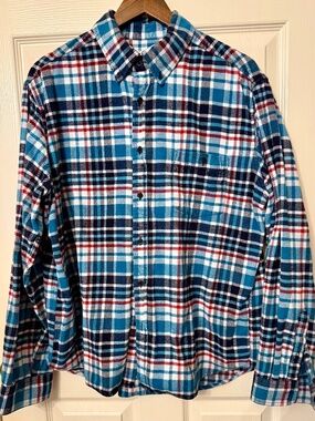 Men's flannel shirt